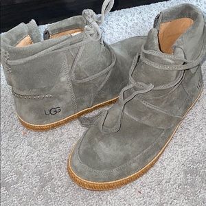Ugg Reid booties